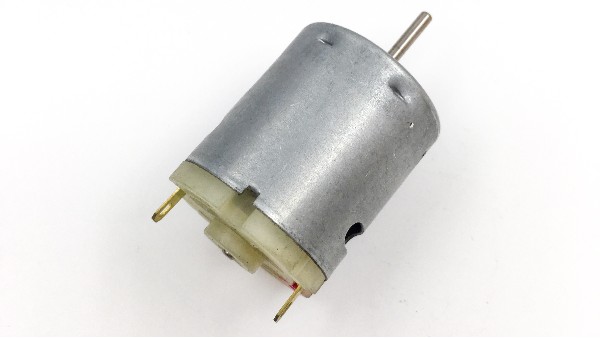 深圳直流電機(jī)廠(chǎng)家為您揭秘:電動(dòng)窗簾百葉窗如何選擇微型直流電機(jī)